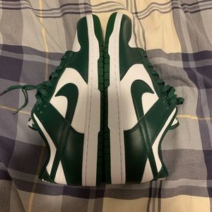 Nike Dunk Team Green Size 12